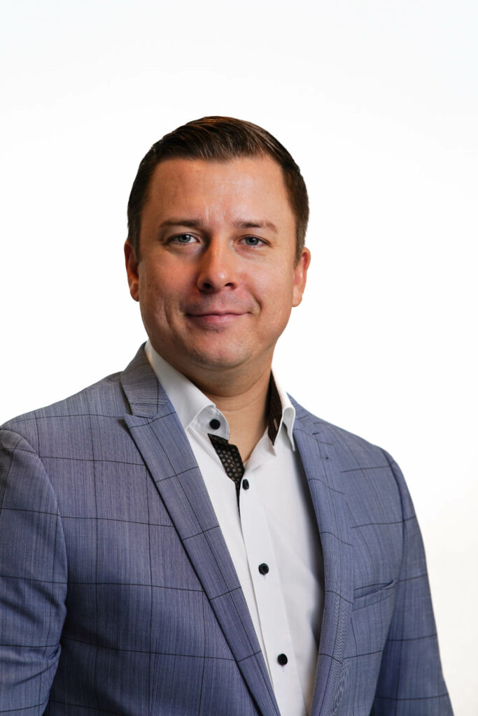 Stieler Fotografie Präger Business Portrait Allianz 1 Mann Portrait Business Corporate Allianz Inhaber Generalvertreter Stieler Fotografie